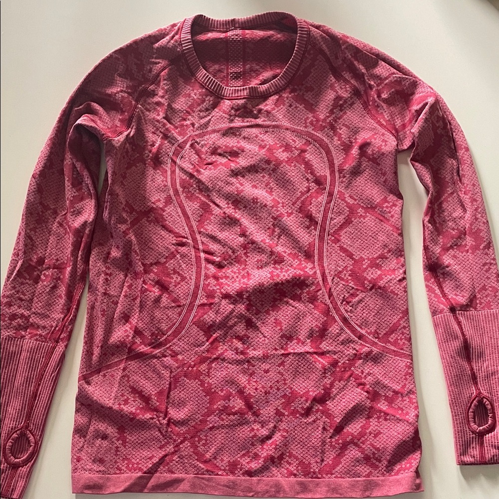 lululemon athletica Textured Raspberry Long Sleeve Top